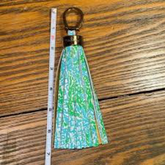 Lilly Pulitzer ~ Green and Gold Floral Large Leather Tassel - Picture 4 of 5